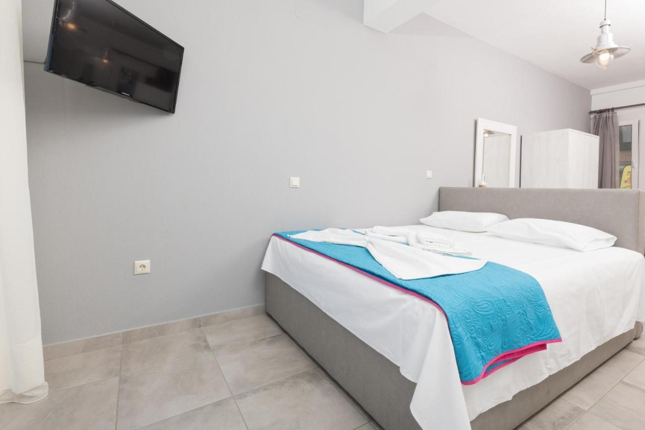 Artemis Beach Apartments Chrysi Ammoudia Exterior foto